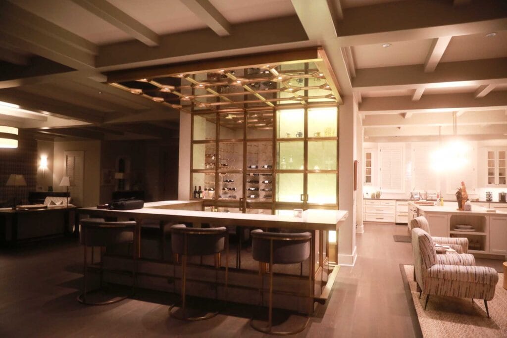 Rollingwood Reeded Shower